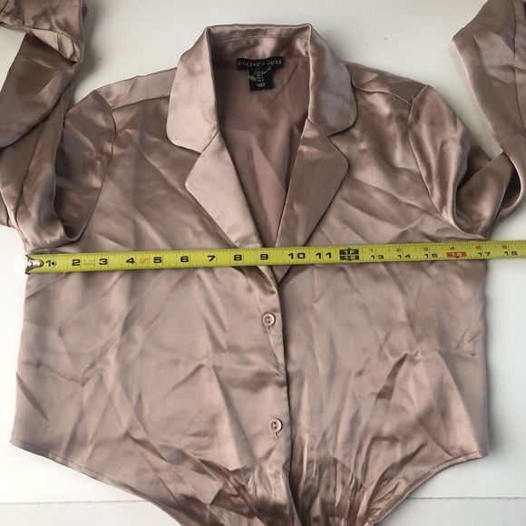 sincerely jules Crop Front Tie Blouse Small Rose Gold - Picture 12 of 13